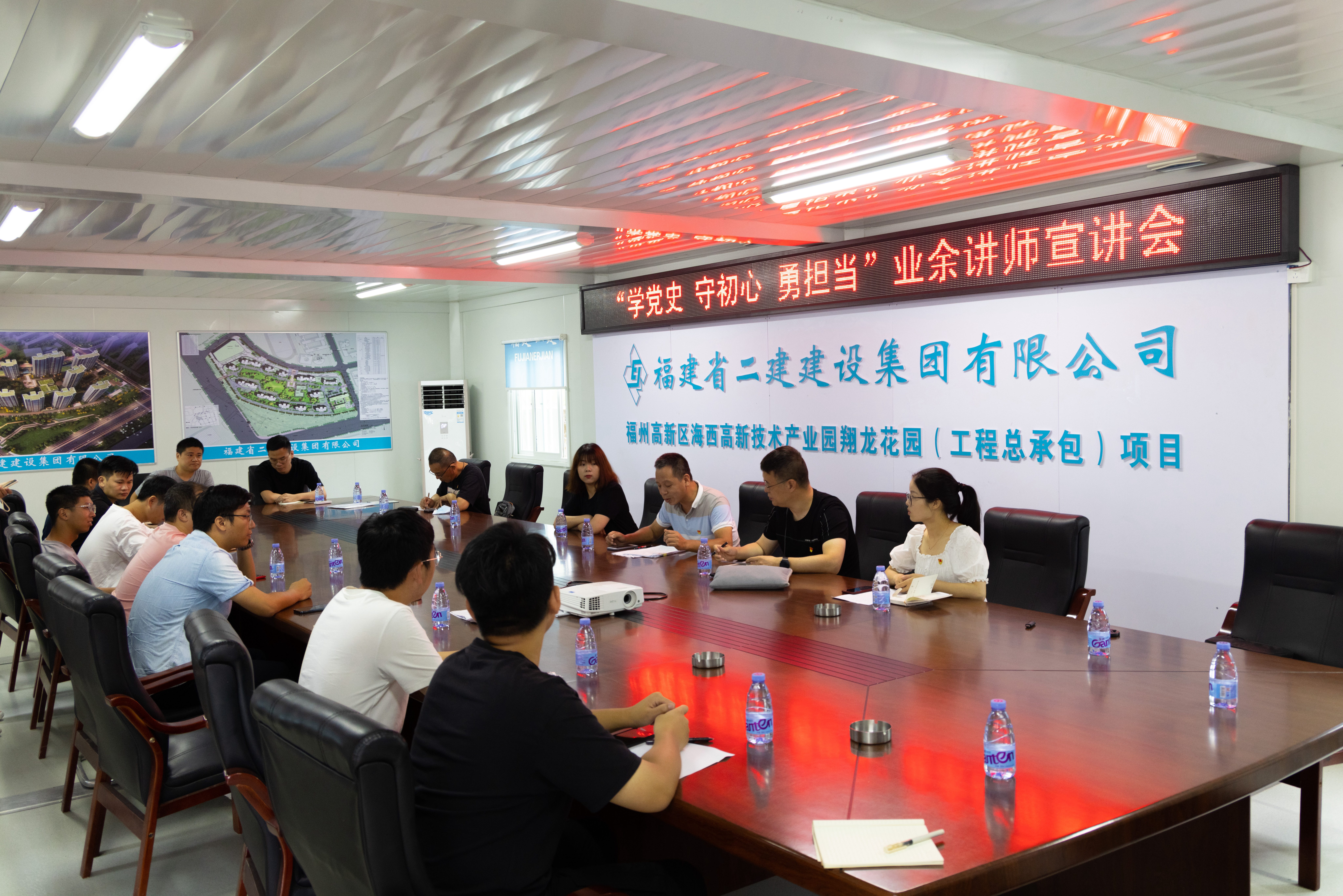 时期我党召开古田会议的前因后果,以生动形象的语言讲述了"二月来信"